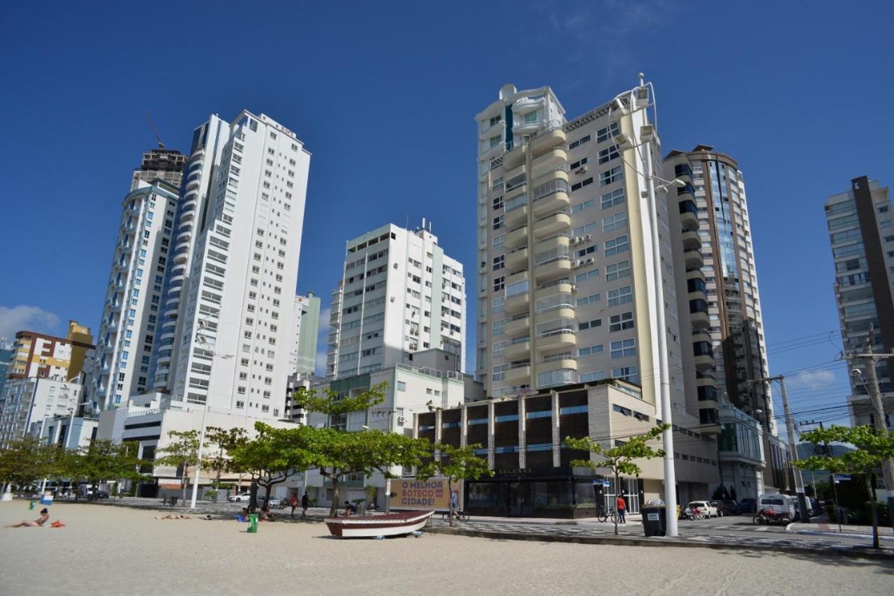 Frente Mar Pe Na Areia, Na Av Atlantica Apartment Balneario Camboriu Luaran gambar